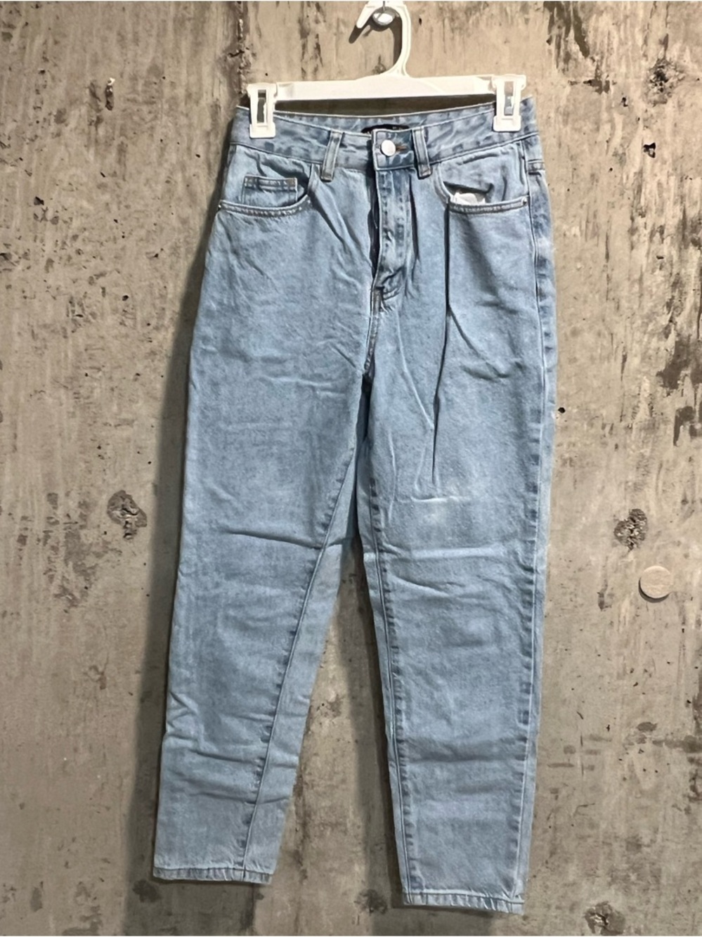 SHEIN Light Blue High-Waist Mom Jeans